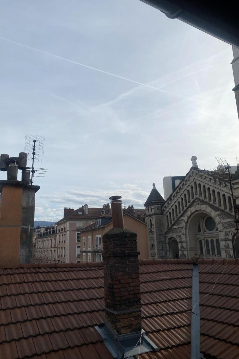 Bel Appartement Moderne Au Coeur De Grenoble Extérieur photo